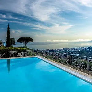 Gaia - La Finestra Sul Mare Exclusive Villa&guest House 3*, Bordighera Italia
